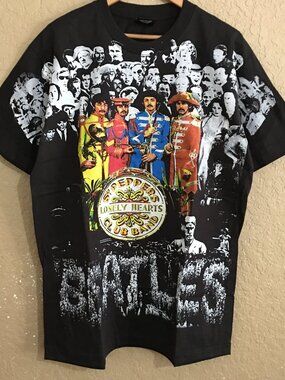The Beatles Sgt Peppers All Over Print T-Shirt XL Giant